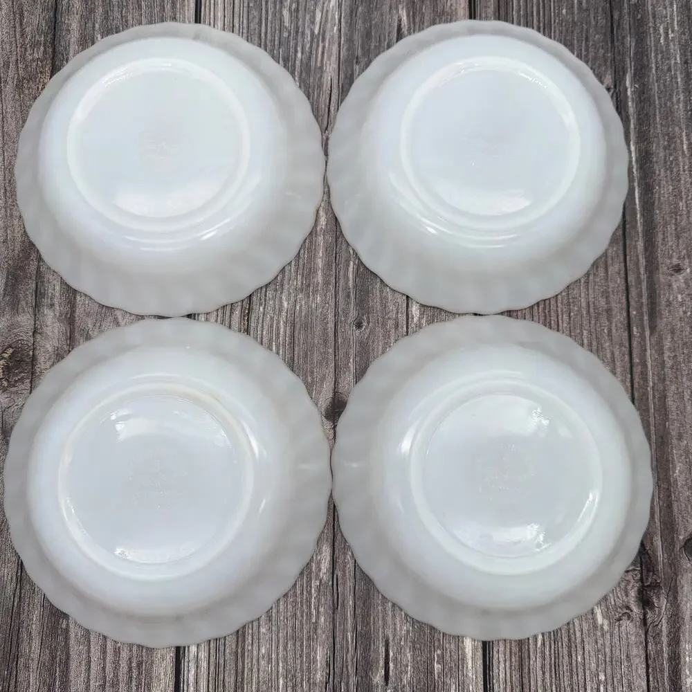 Vintage Fire King Milk Glass Swirl Bowls Gold Trim Set of 4 Anchor Hocking 7.5
